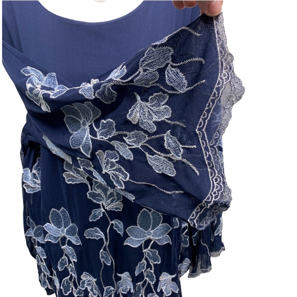 ALFANI Blouse Navy Nautical Embroidered blue ruffle Bell Sleeves Plus Sz 1X NWT - Picture 3 of 9
